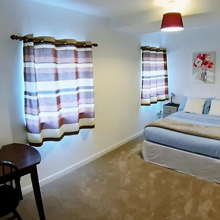 Family Rooms - Cork Centre City * Cork