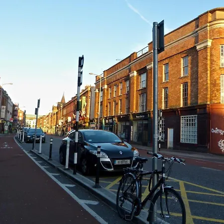 Family Rooms - Cork Centre City Homestay *